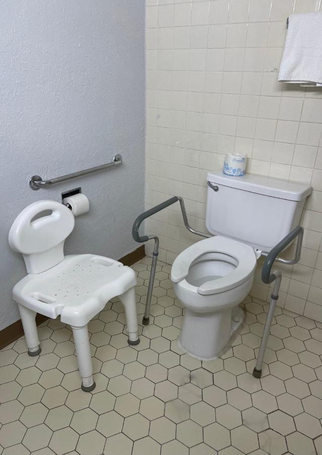 Hotel 6-sallisaw, Ok 2*